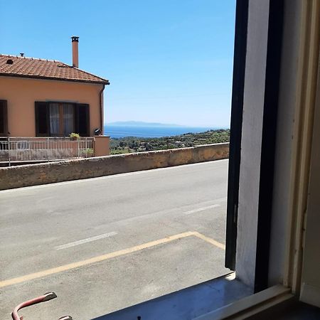 Appartamento Casa Luna Nel Centro Di Capoliveri 외부 사진